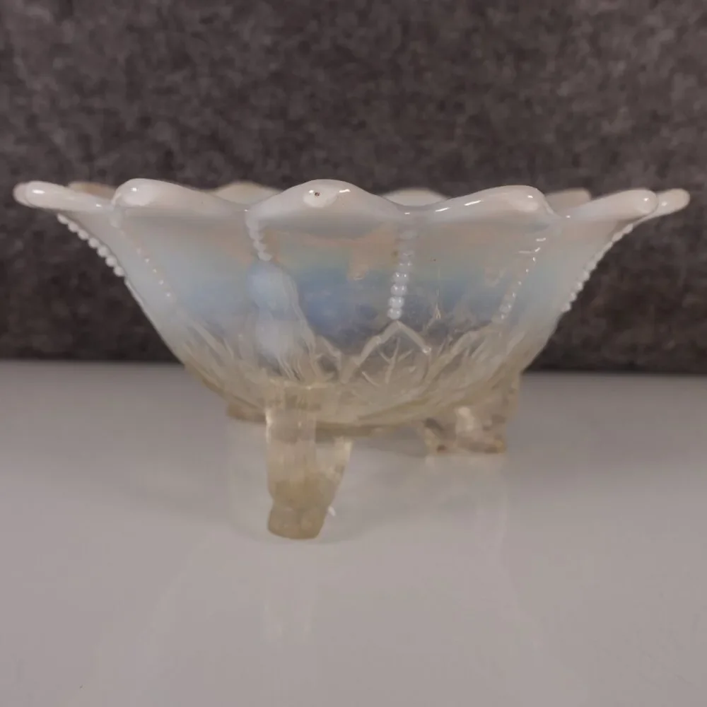 Unmarked vintage clear